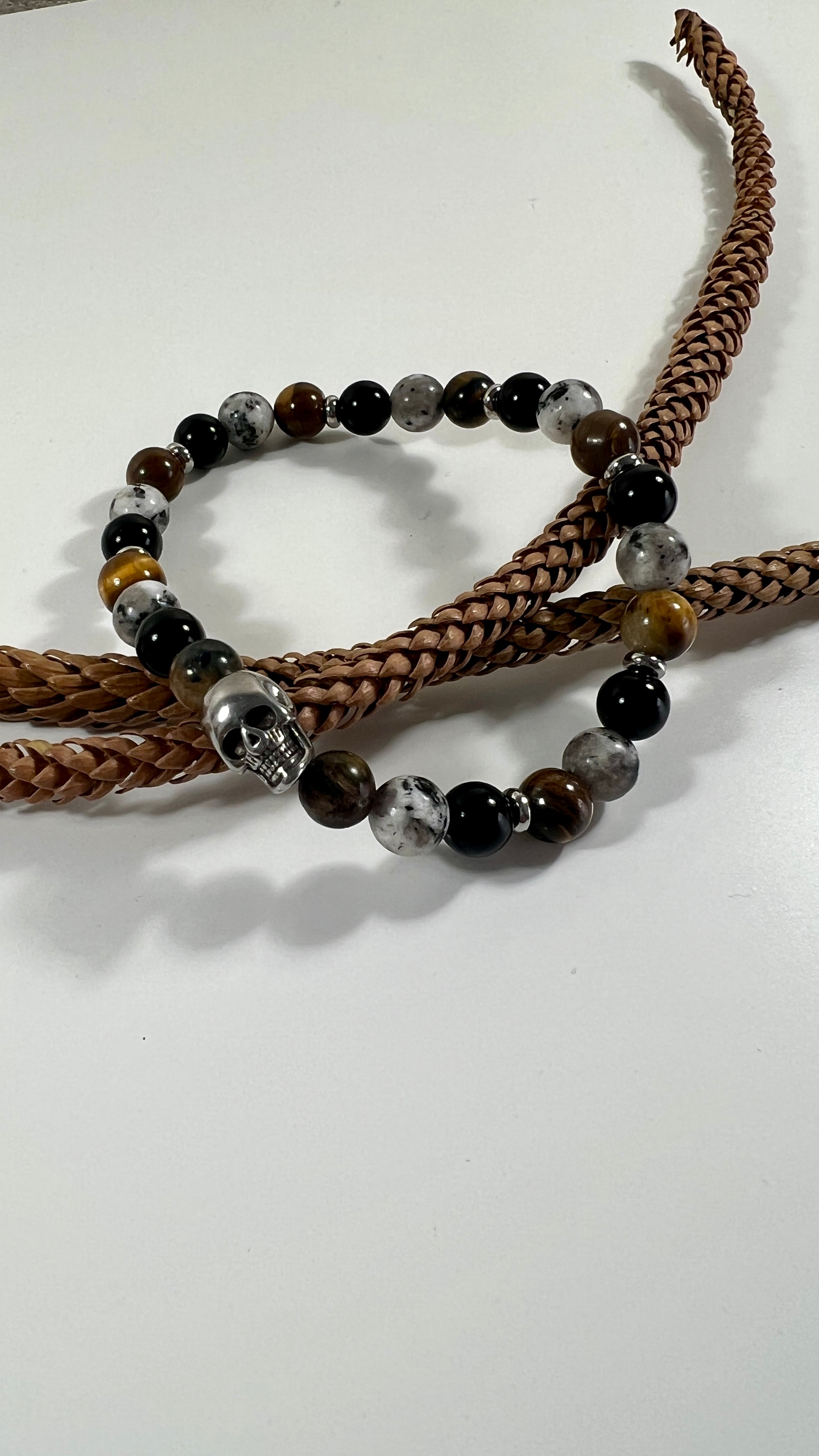 Lignaris Skull Stone Bracelet