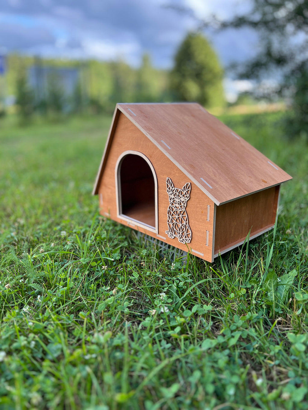 Modern Wooden  Pet House – Frenchie Edition  | Lignaris