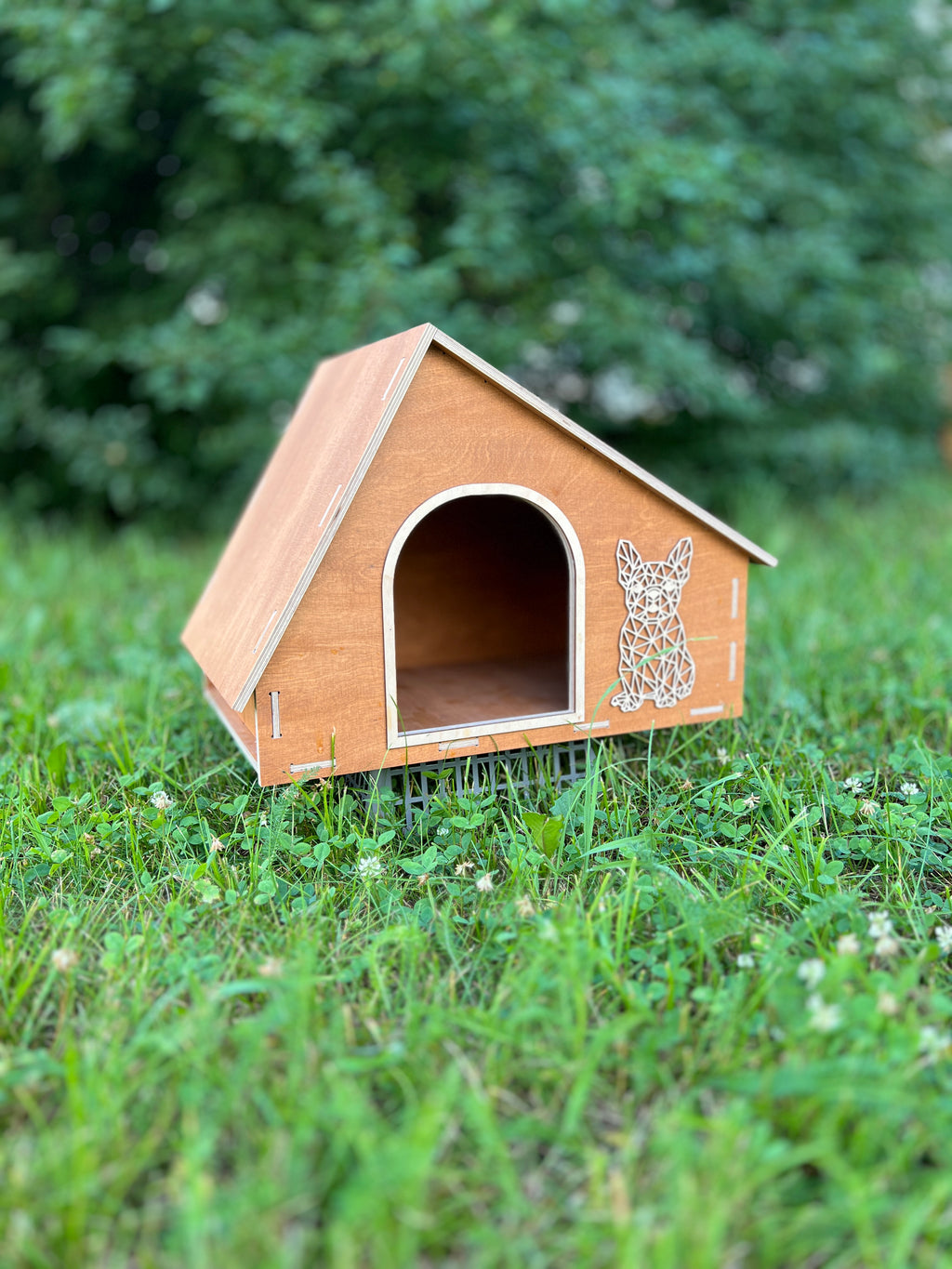 Modern Wooden  Pet House – Frenchie Edition  | Lignaris