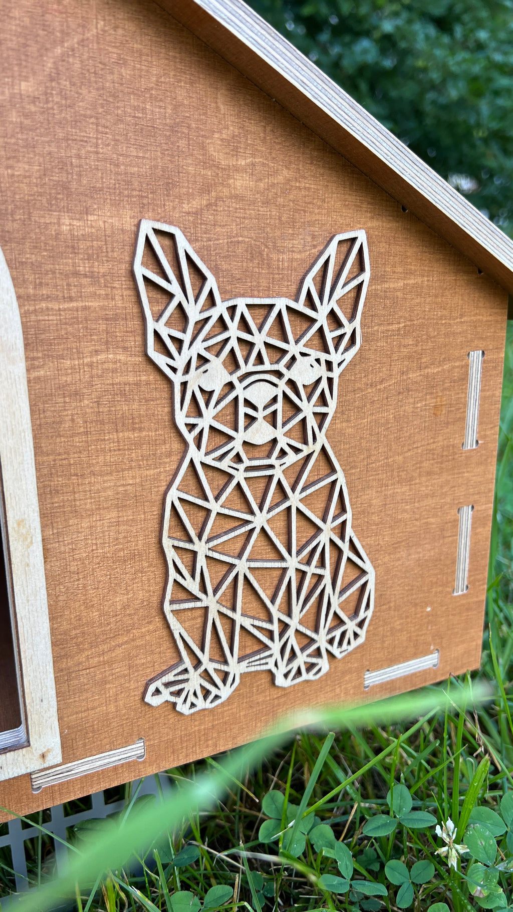 Modern Wooden  Pet House – Frenchie Edition  | Lignaris