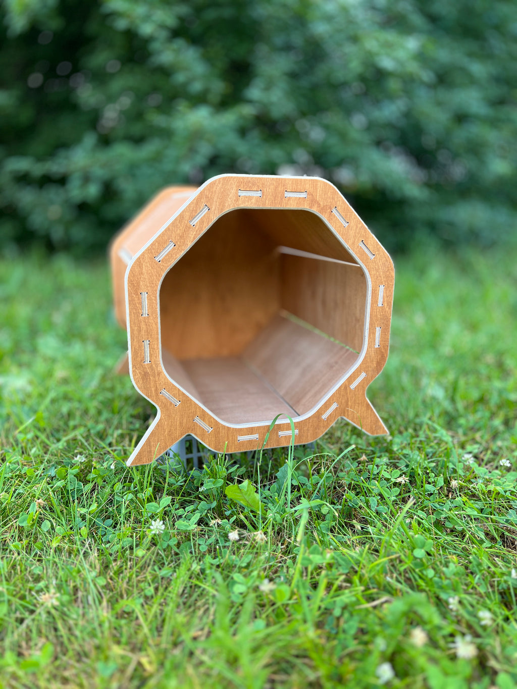 Designer Wooden Pet House “Modern Barrel” | Lignaris